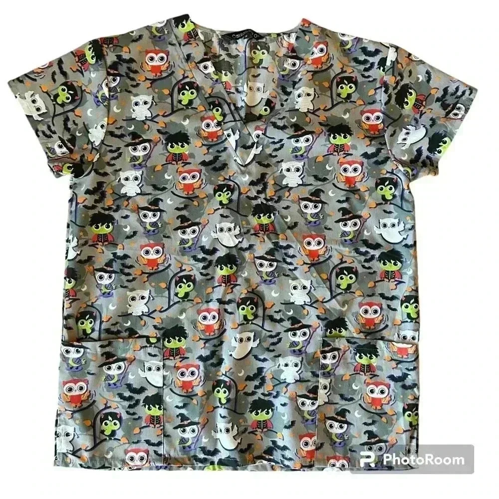 Halloween V-neck Scrub Top Owls Bats Witches Two Pockets Size Medium Medical Vet